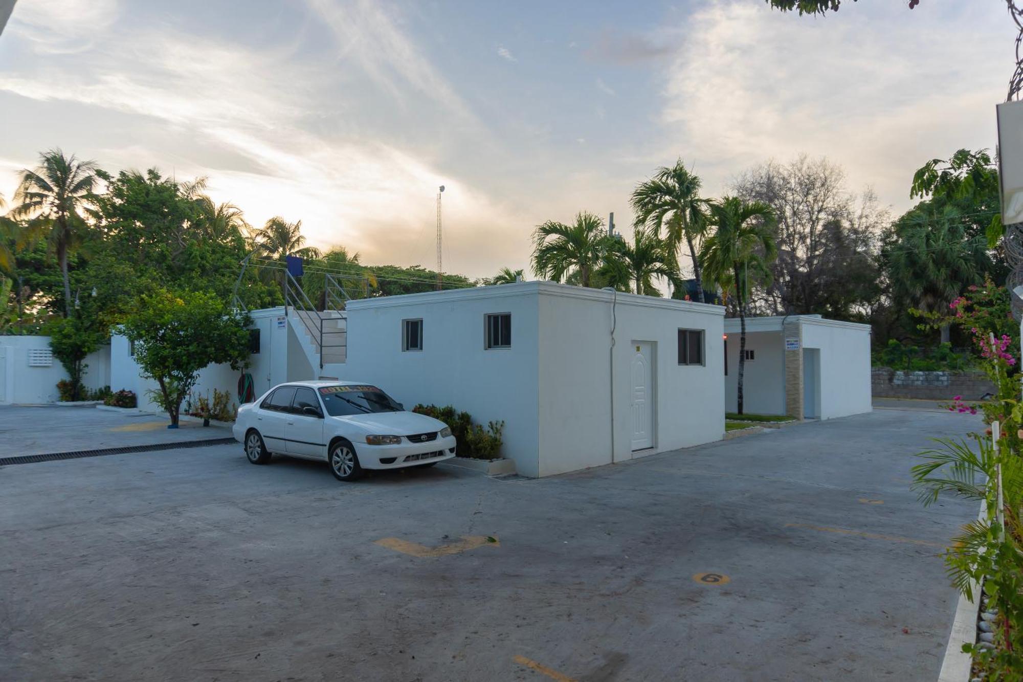 Hotel1325 Bani Dış mekan fotoğraf